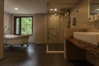 Zhuo Ye Cottage Miaoli Exterior photo